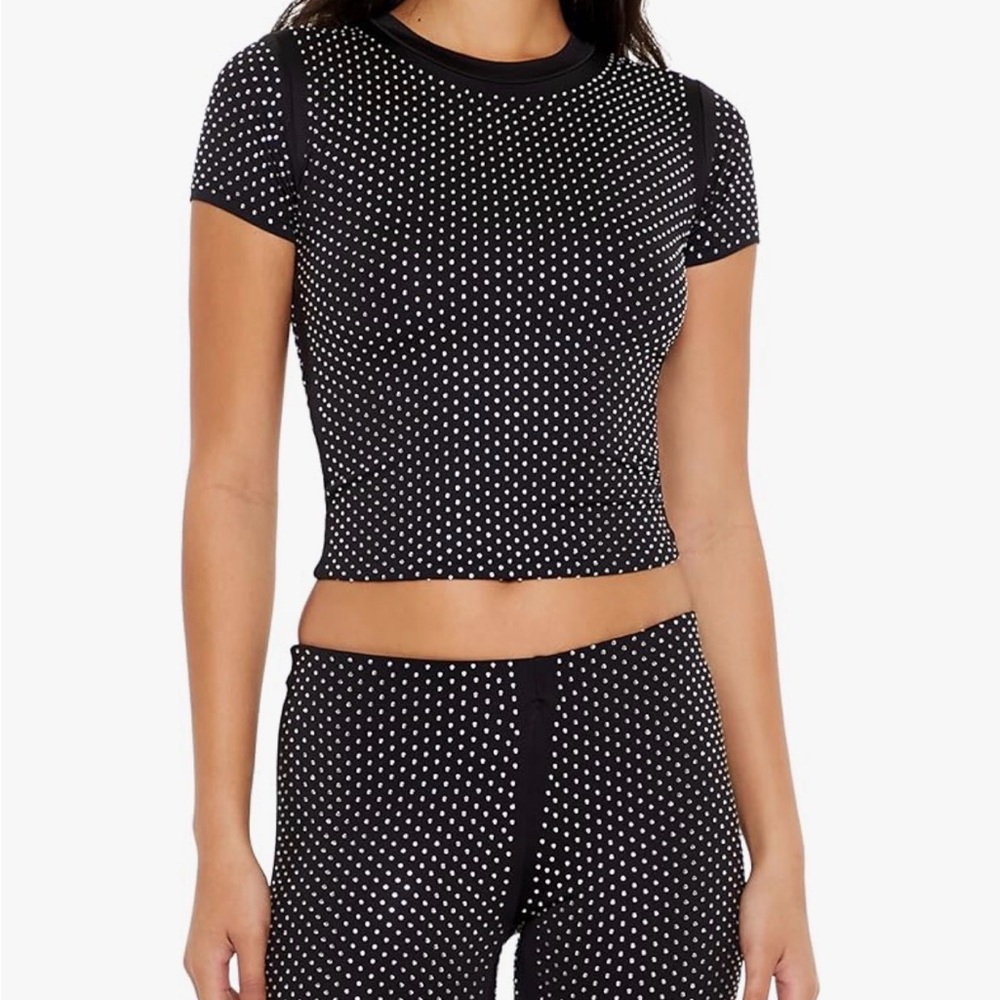Forever 21 Women's Contour Sculpt Rhinestone Tee | Size: S
